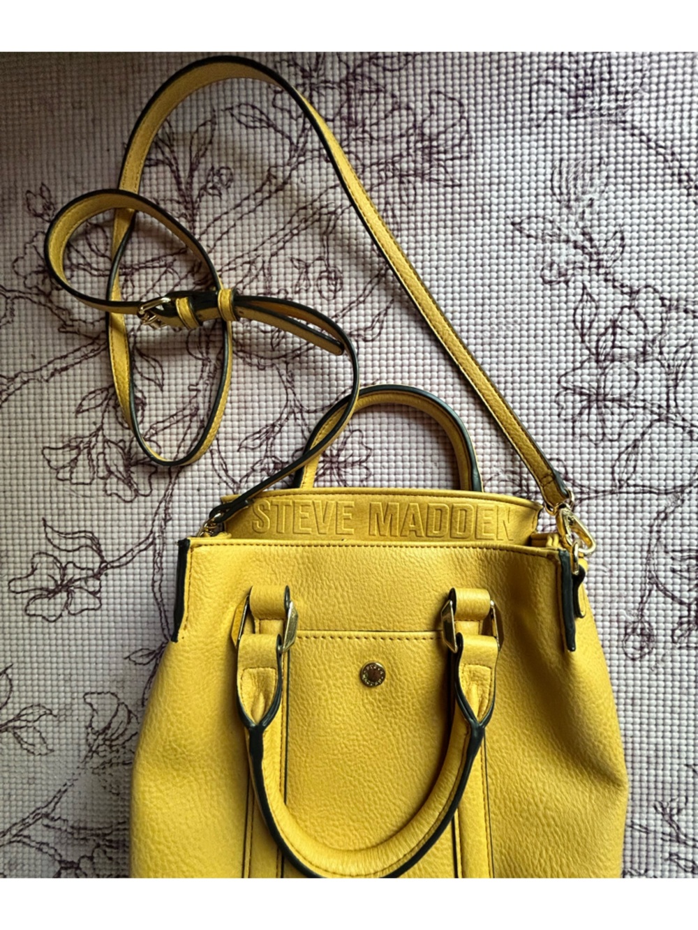 New Steve Madden Embossed Medium Bright Yellow Purse Bag Handles & Detach Strap